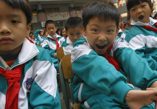 小学生成级来自差想休学什么理由好