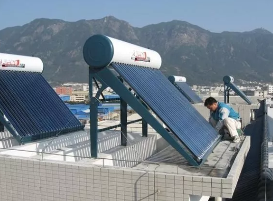 太阳能冻住了怎么办?不出水了。在东北。来自