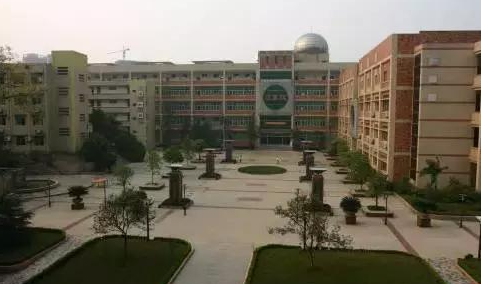 重庆师范大学北碚校区怎么样？